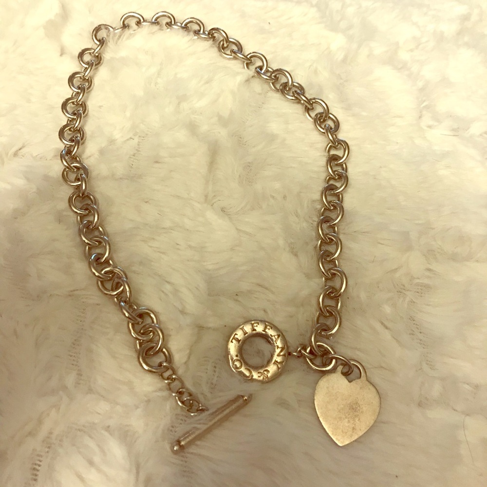 Tiffany’s signature necklace